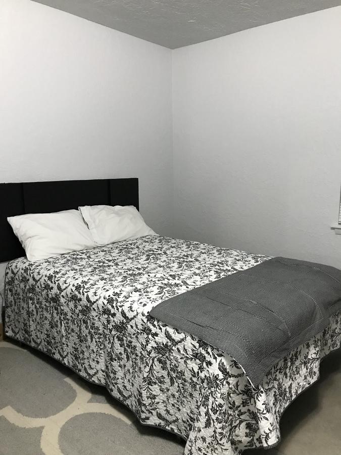 Arrowhead Point Lodge & Campground Kingston 외부 사진